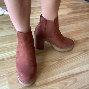Diba Brown Heeled Boots